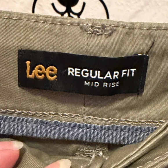 🫒🫒🫒BOGOHO🫒🫒🫒Lee Olive Casual Shorts-22 - Picture 3 of 9